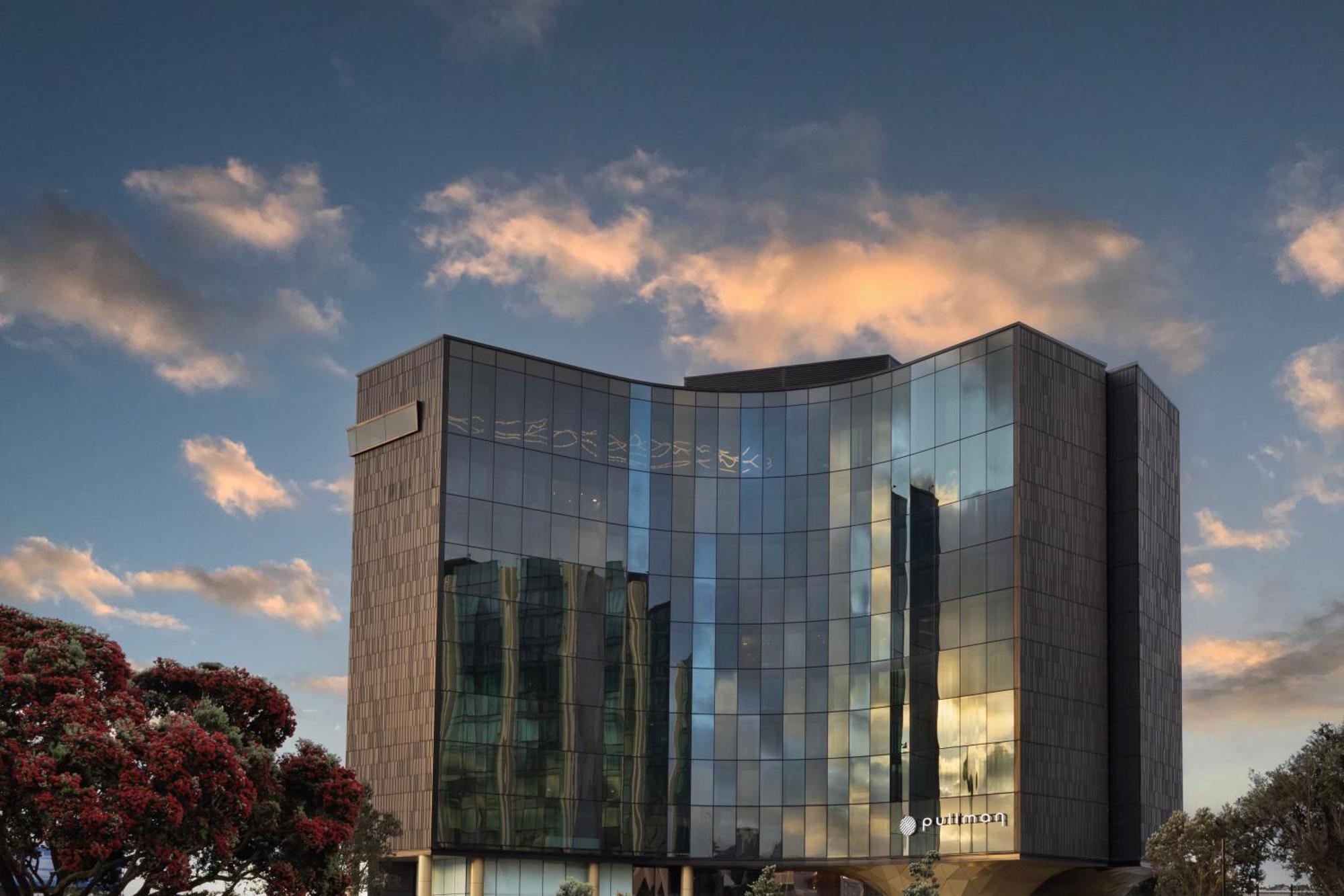 Pullman Auckland Airport Ξενοδοχείο Εξωτερικό φωτογραφία The building of the National Museum of the Republic of Kosovo